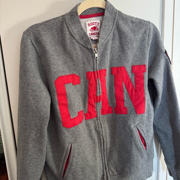 ROOTS Canada zip up sweatshirt cardigan - Picture 5 of 7
